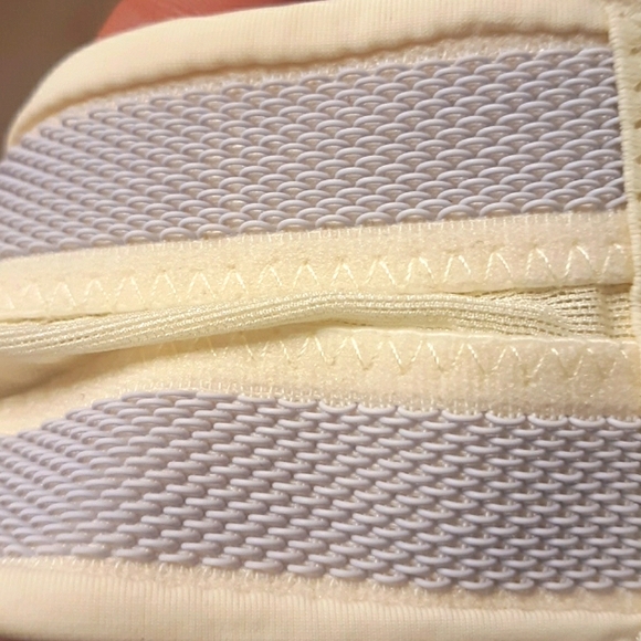 New Nice Strapless Molded Push-Up Bra & Extender - Picture 16 of 16